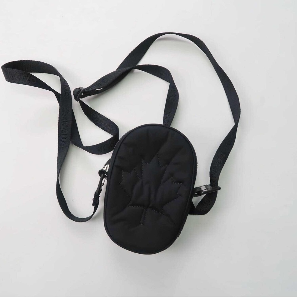 LULULEMON Future Legacy Bag